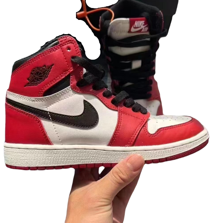 Air Jordan 1 Retro High OG ‘Chicago’ 2015Air Jordan 1 Retro High OG ‘Chicago’ 2015