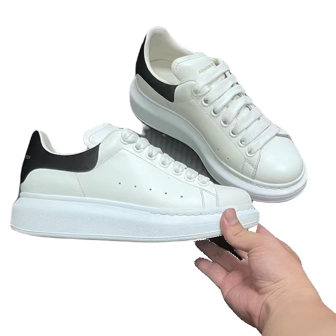 Alexander McQueen Oversized Sneaker ‘White Black’