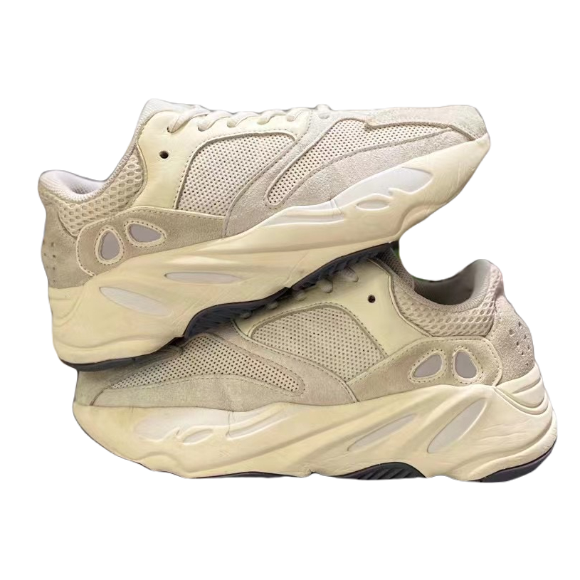 Yeezy Boost 700 ‘Analog’