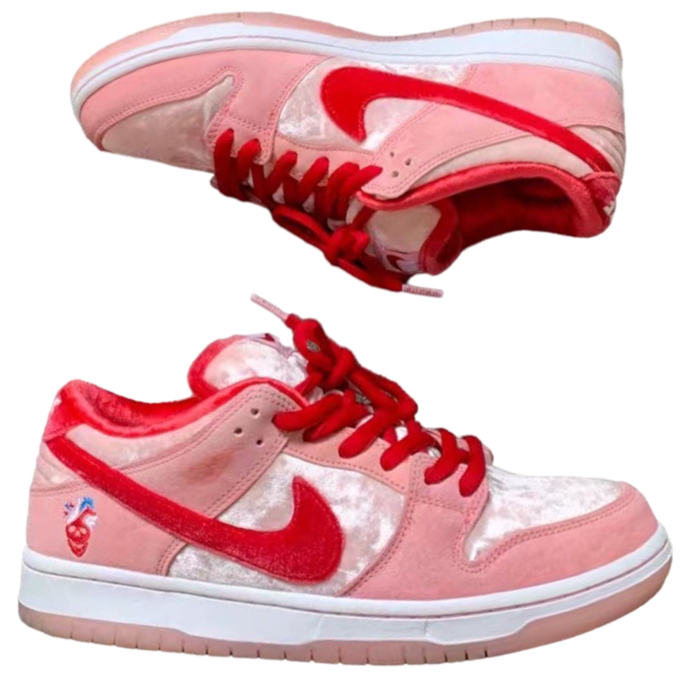 StrangeLove x Dunk Low SB ‘Valentine’s Day’