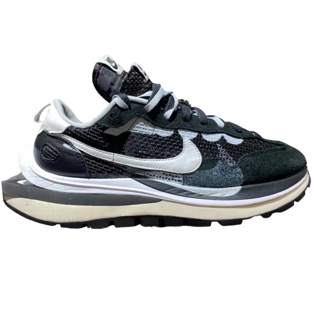 NIKE X SACAI	VAPOURWAFFLE BLACK WHITE