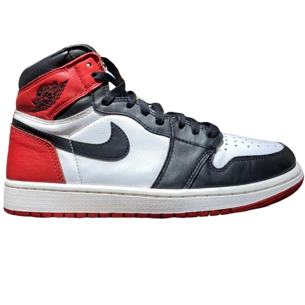 Air Jordan 1 Retro High OG ‘Black Toe’