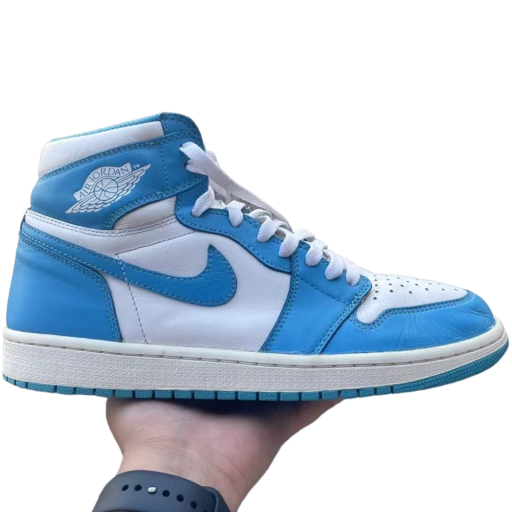 NIKE AIR JORDAN 1 RETRO HIGH OG ‘UNC’