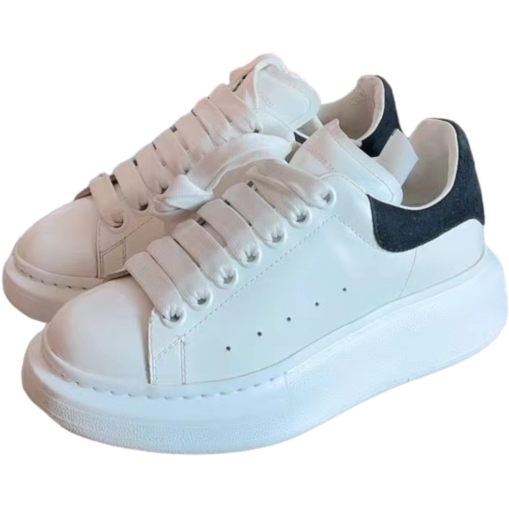 ALEXANDER MCQUEEN OVERSIZED SNEAKER ‘WHITE BLACK’