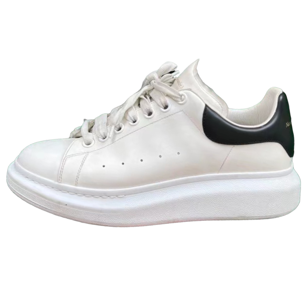 ALEXANDER MCQUEEN OVERSIZED SNEAKER ‘WHITE BLACK’