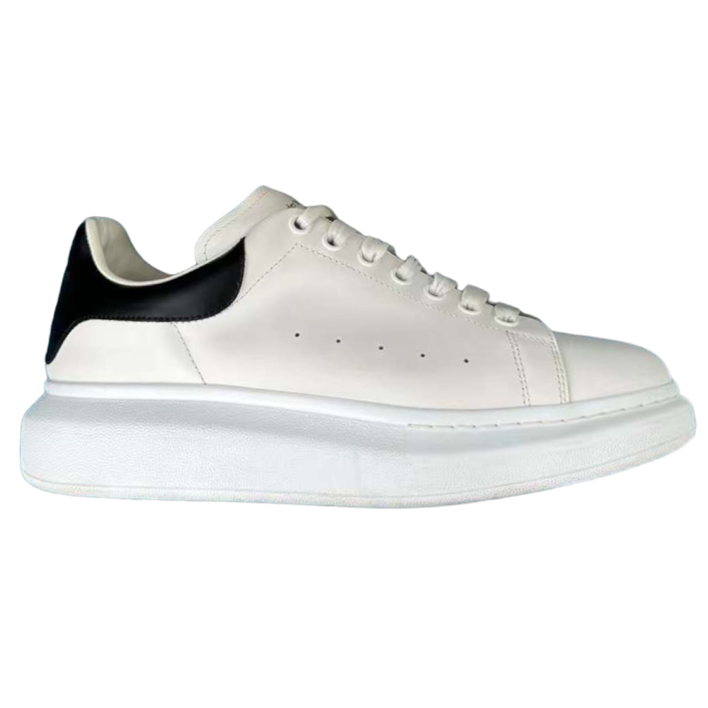 ALEXANDER MCQUEEN OVERSIZED SNEAKER ‘WHITE BLACK’