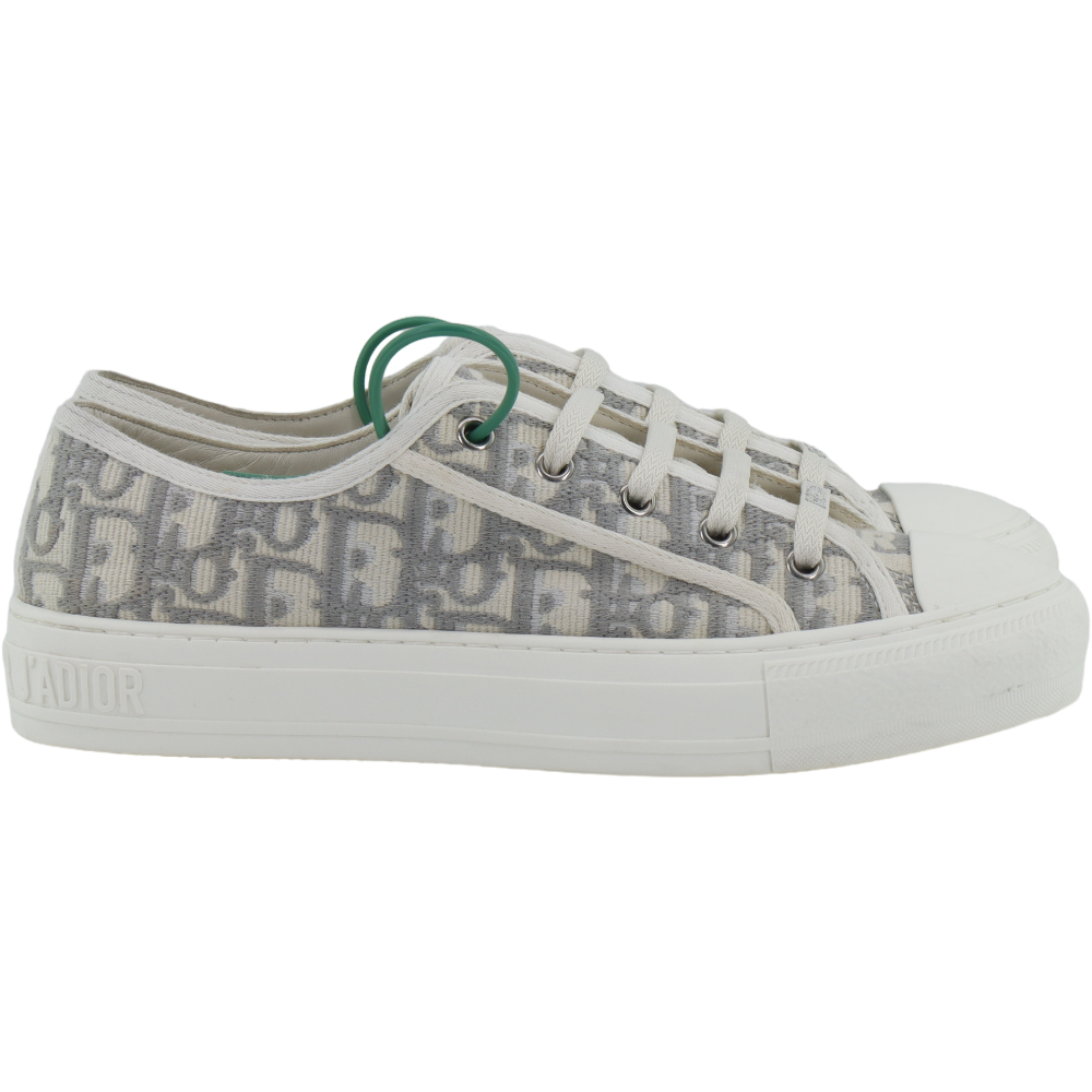 DIOR WMNS WALK’N’DIOR EMBROIDERED CANVAS LOW ‘DEEP BLUE’ DIOR WMNS WALK’N’DIOR EMBROIDERED CANVAS LOW ‘DEEP BLUE’