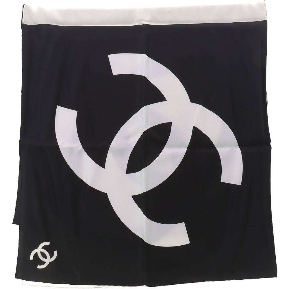 CHANEL SCARF