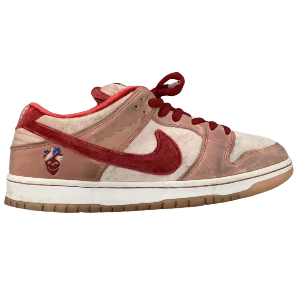 NIKE X STRANGELOVE DUNK LOW SB VALENTINE’S DAY’