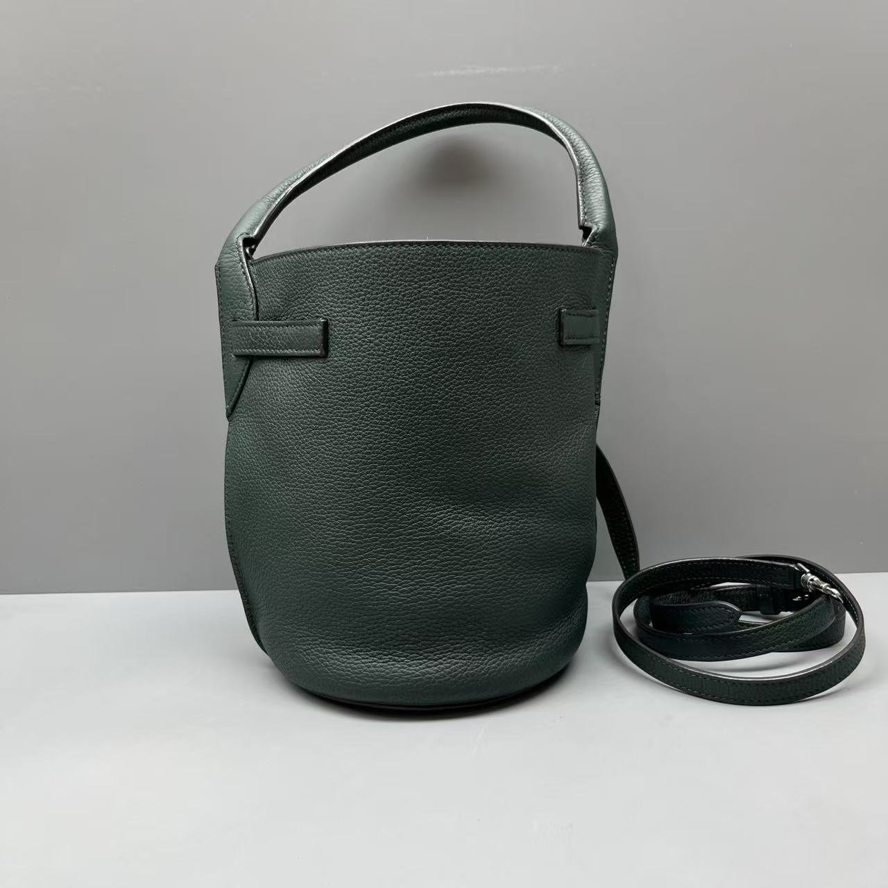 a59592d9.jpg